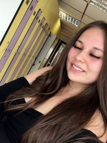Полина